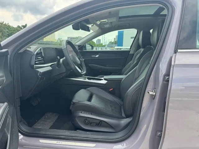 Volkswagen Passat — Фото автомобиля 5