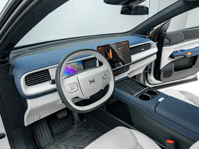 Xpeng G6 — Фото автомобиля 15