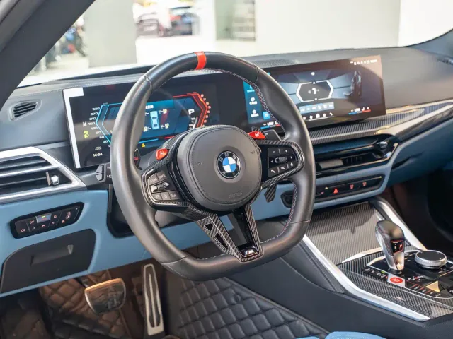 BMW M4 — Фото автомобиля 9
