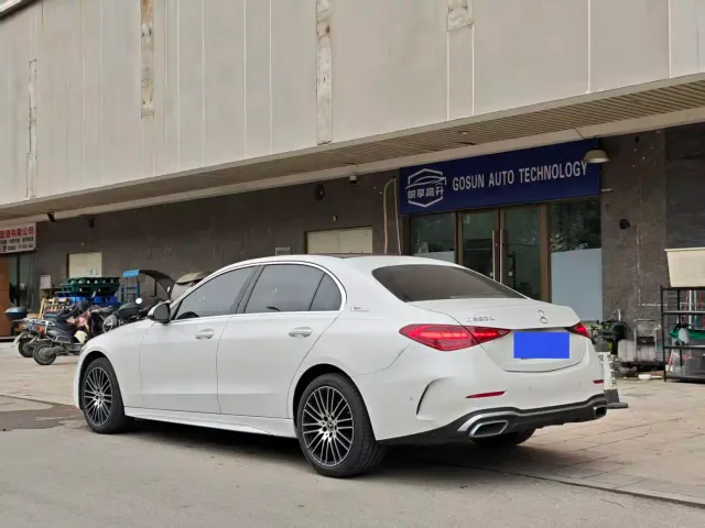 Mercedes-Benz C-Class — Фото автомобиля 3