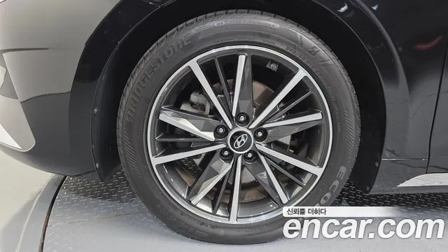 Hyundai Grandeur Новый Grandeur IG — Фото автомобиля 5