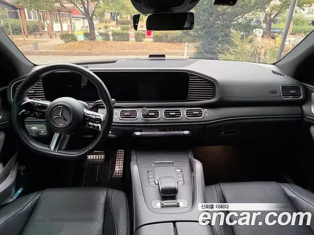 Mercedes-Benz GLE-Class — Фото автомобиля 6