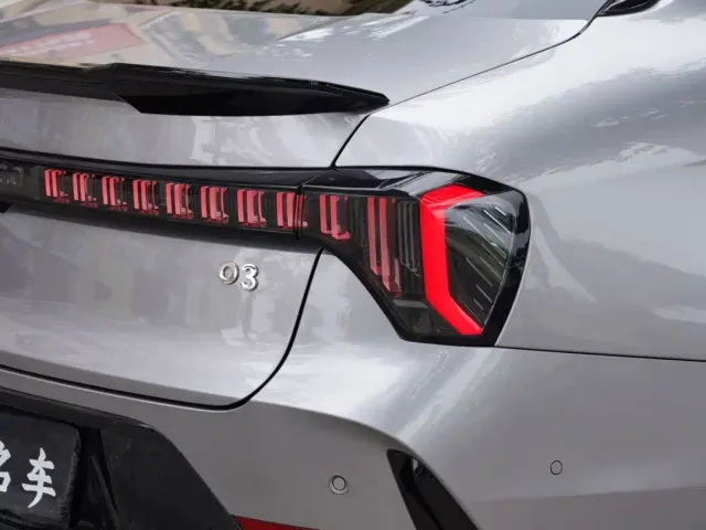 Lynk & Co 03 — Фото автомобиля 19