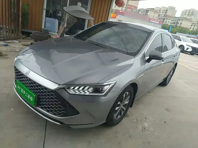 Фотография автомобиля — BYD Qin PLUS