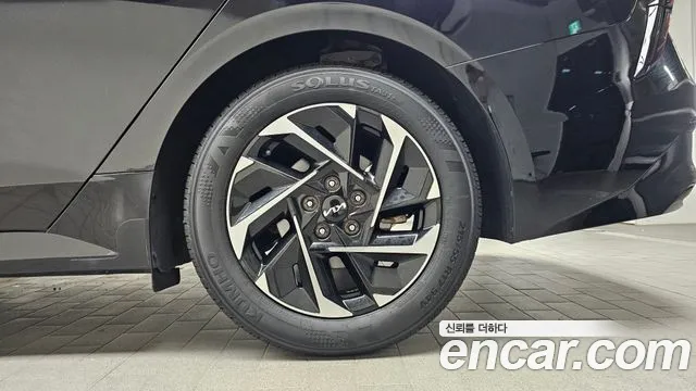 Kia K5 Noblesse — Фото автомобиля 21