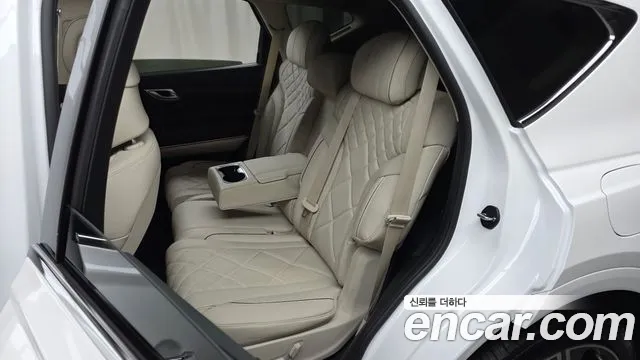 Genesis GV80 — Фото автомобиля 18