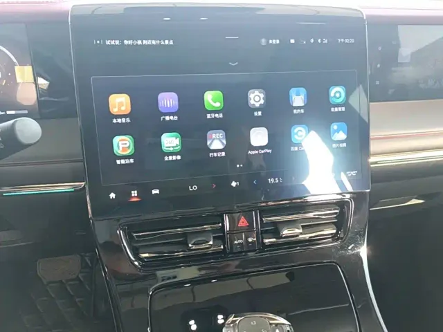 GAC Trumpchi E9 — Фото автомобиля 12