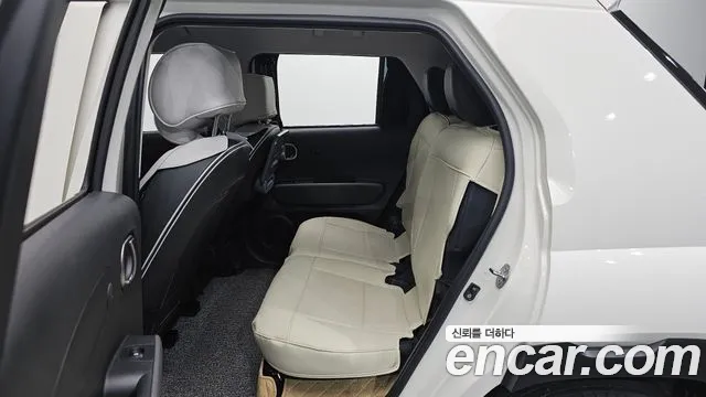 Hyundai Casper Casper Electric Cross — Фото автомобиля 12