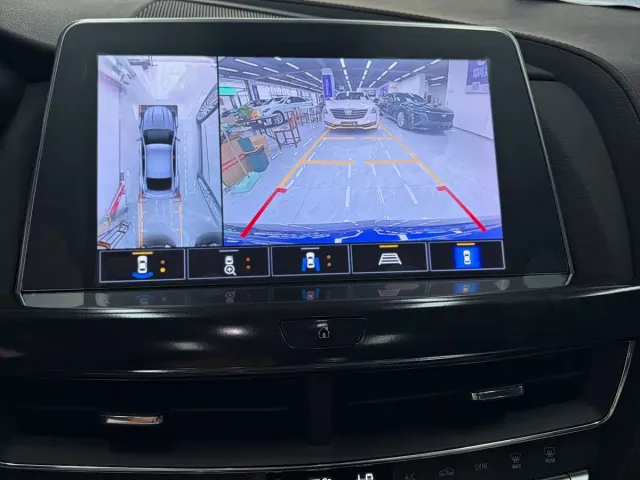 Cadillac CT5 — Фото автомобиля 19