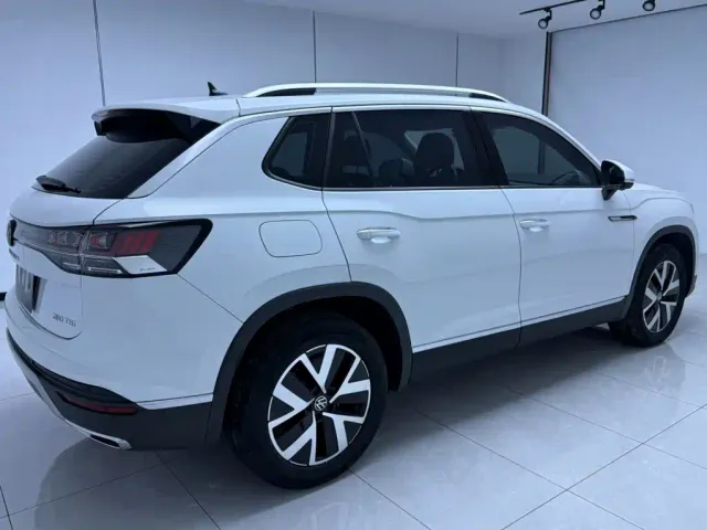 Volkswagen Tayron — Фото автомобиля 4
