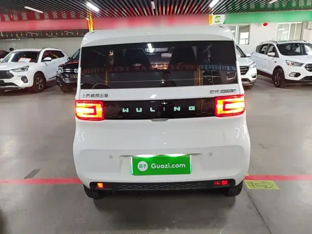 Wuling Hongguang Mini EV — Фото автомобиля 5