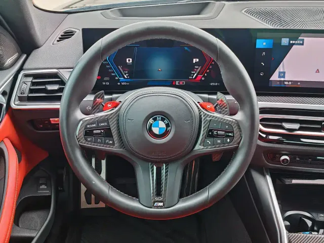 BMW M4 — Фото автомобиля 22