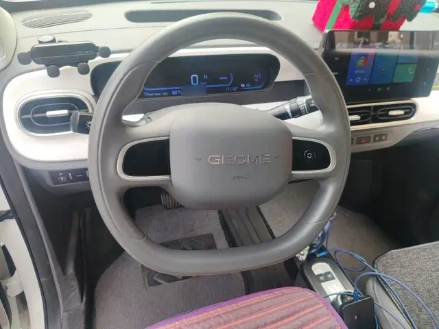 Geely Panda — Фото автомобиля 12