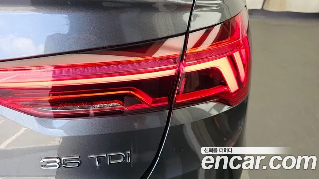 Audi Q3 35 TDI Premium Sportback — Фото автомобиля 5