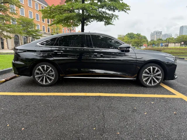 Chery Arrizo 8 — Фото автомобиля 16