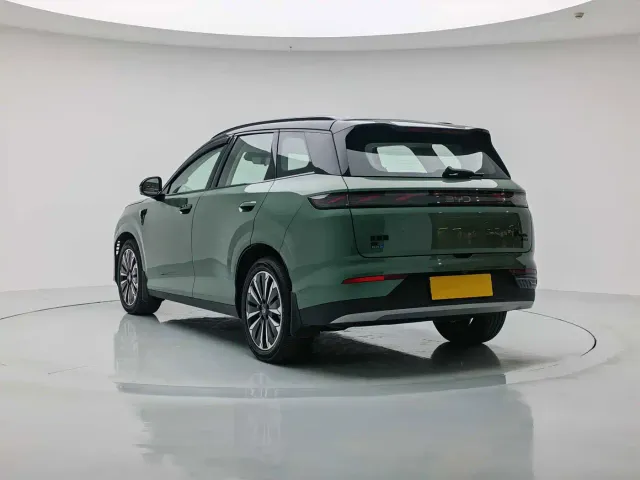 BYD Yuan PLUS — Фото автомобиля 4