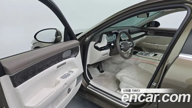 Genesis G90 RS4 — Фото автомобиля 15