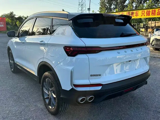 Geely Binyue — Фото автомобиля 3