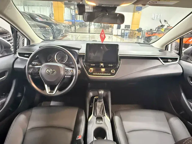 Toyota Corolla — Фото автомобиля 11