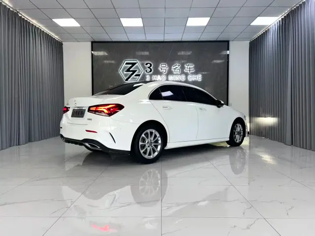 Mercedes-Benz A-Class — Фото автомобиля 6