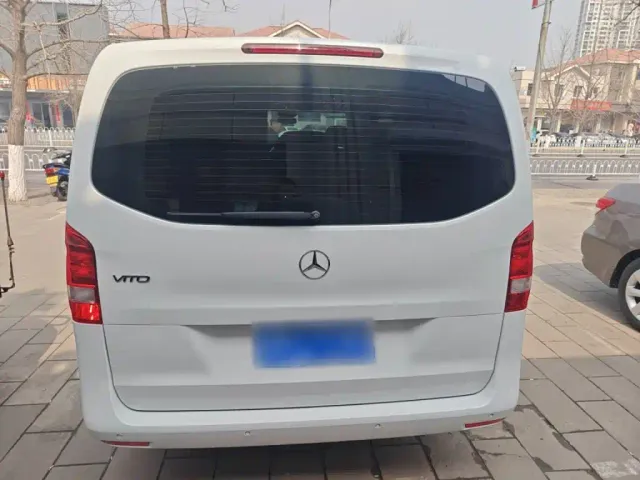 Mercedes-Benz Vito — Фото автомобиля 3