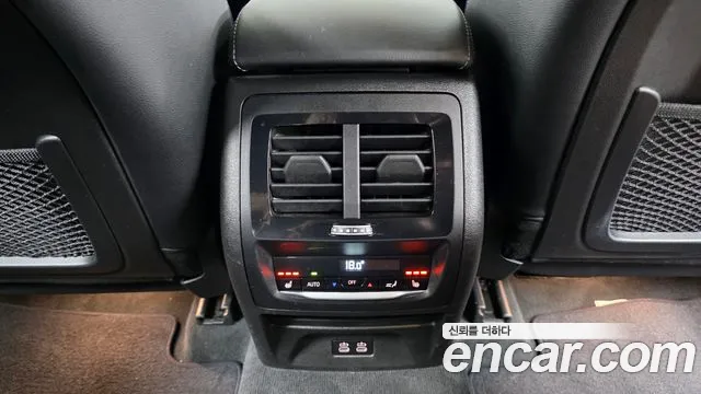 BMW X4 xDrive20i M Sport — Фото автомобиля 18