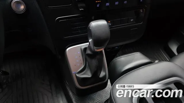 Hyundai Staria — Фото автомобиля 12