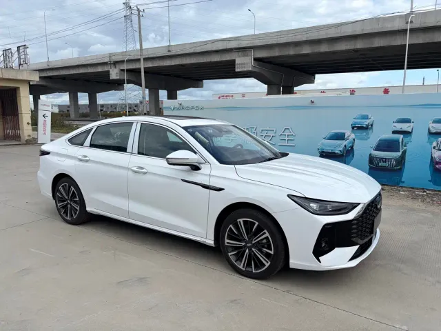 Chery Arrizo 8 PRO — Фото автомобиля 9