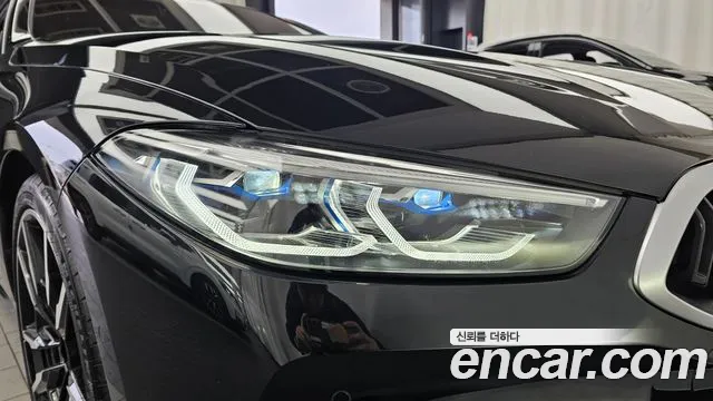 BMW 8 Series — Фото автомобиля 7