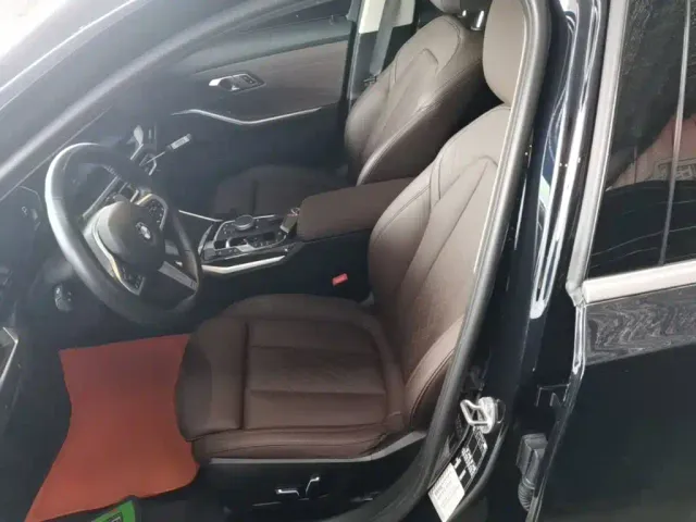 BMW 3 Series — Фото автомобиля 14