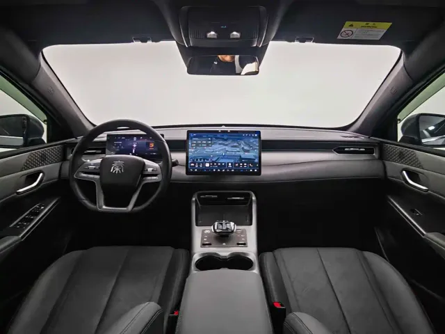 BYD Qin PLUS — Фото автомобиля 14