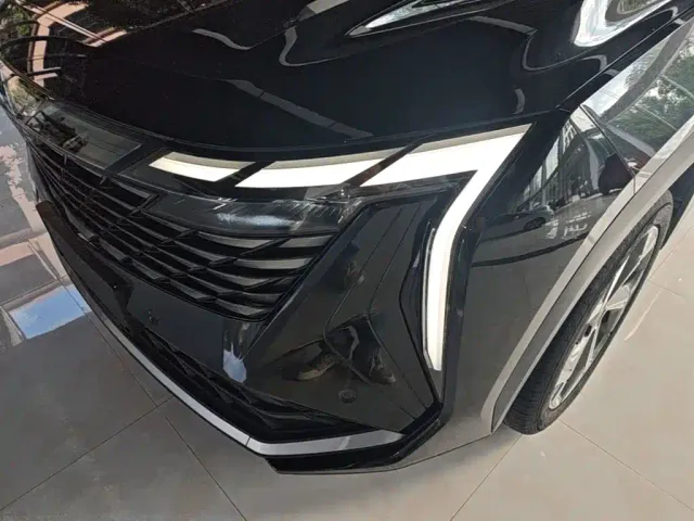 Geely Boyue L — Фото автомобиля 23