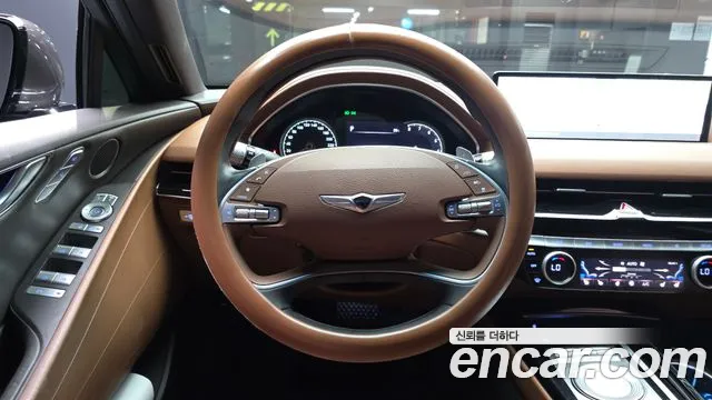 Genesis G80 Бензин 3.5 турбо AWD — Фото автомобиля 6