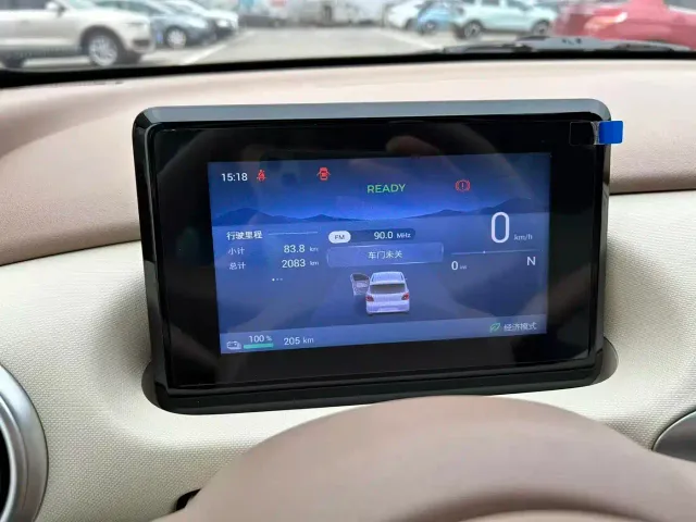 Wuling Hongguang Mini EV — Фото автомобиля 10