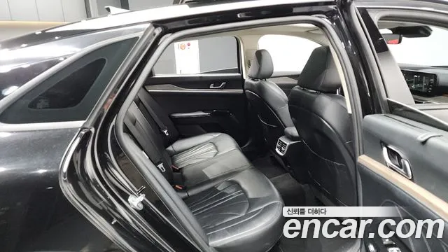 Kia K5 Signature — Фото автомобиля 12
