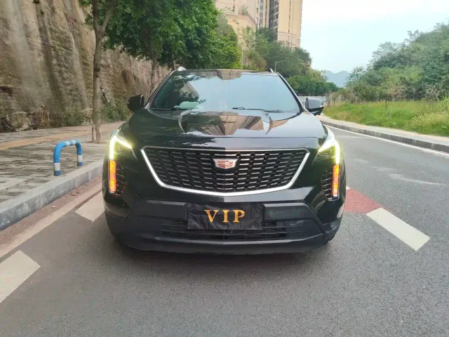 Cadillac XT4 — Фото автомобиля 2