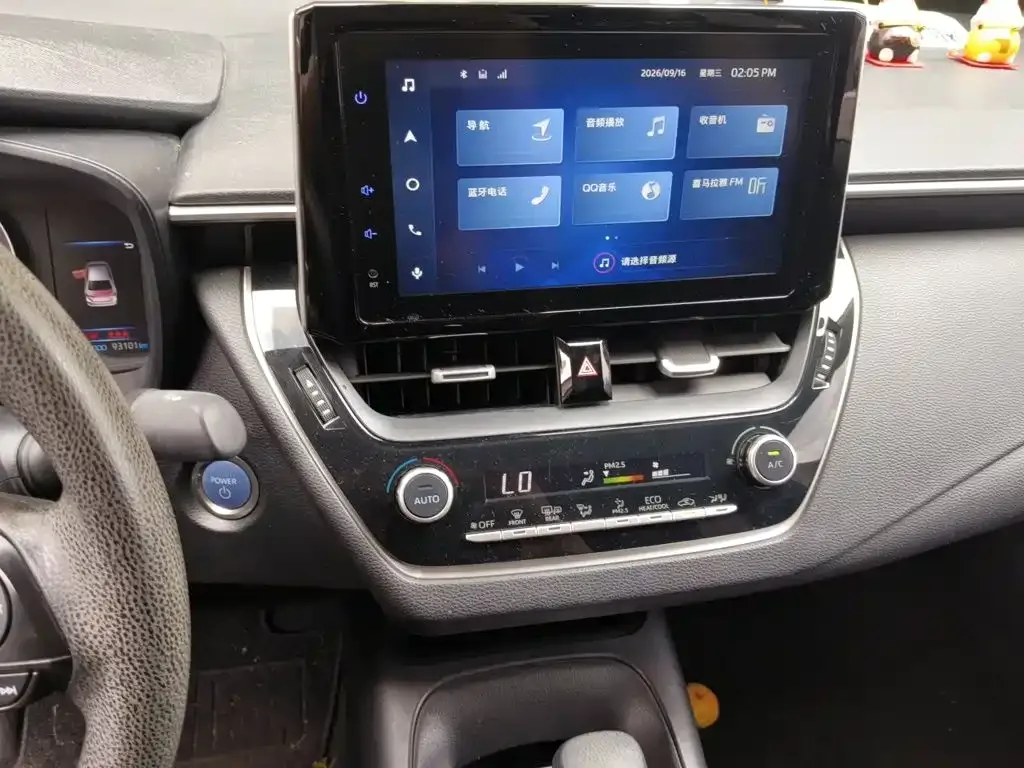 Toyota Corolla 2021 Hybrid 1.8L E-CVT Elite Edition — Фото автомобиля 14