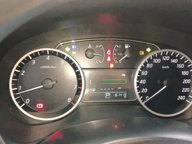 Nissan Sylphy — Фото автомобиля 11