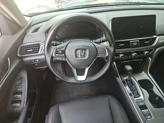 Honda Accord — Фото автомобиля 14