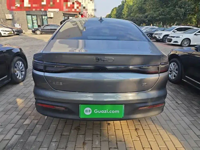 BYD Seal 05 DM-i — Фото автомобиля 5
