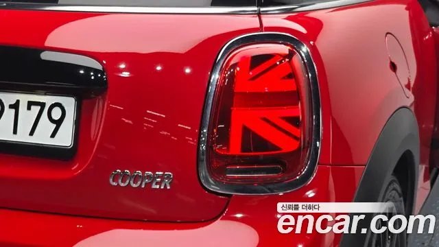 MINI Cooper — Фото автомобиля 8