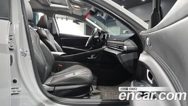 Hyundai AVANTE Новый Avante (CN7) — Фото автомобиля 25