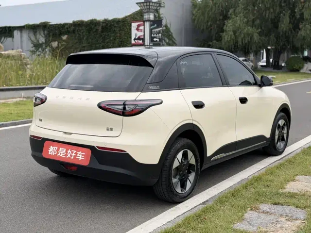 Geely Starry Wish — Фото автомобиля 9