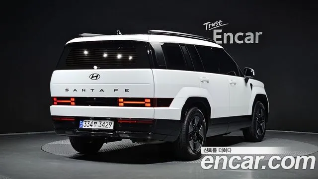 Фотография автомобиля — Hyundai Santafe