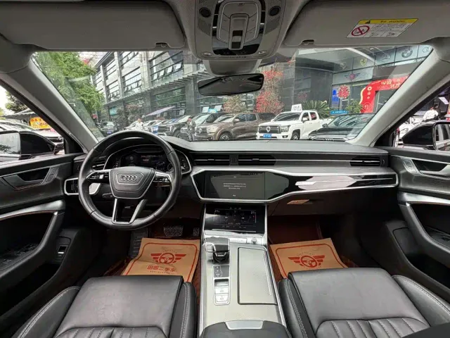Audi A6L — Фото автомобиля 11