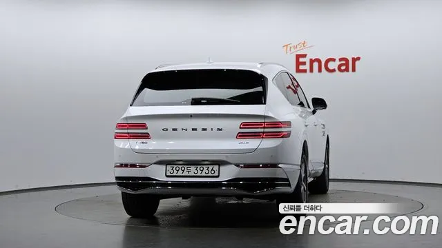 Genesis GV80 — Фото автомобиля 4