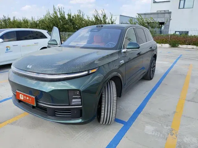 Фотография автомобиля — Li Auto L7