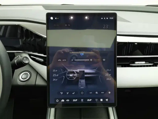 Geely Boyue L — Фото автомобиля 12