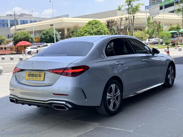 Mercedes-Benz C-Class — Фото автомобиля 7