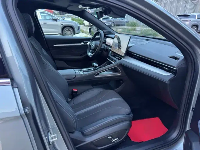 Geely Xingrui — Фото автомобиля 12
